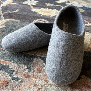 Kyrgies Wool Slippers, size 40